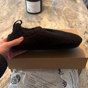 Brand new in box UGG Plushy slipper Black size 6